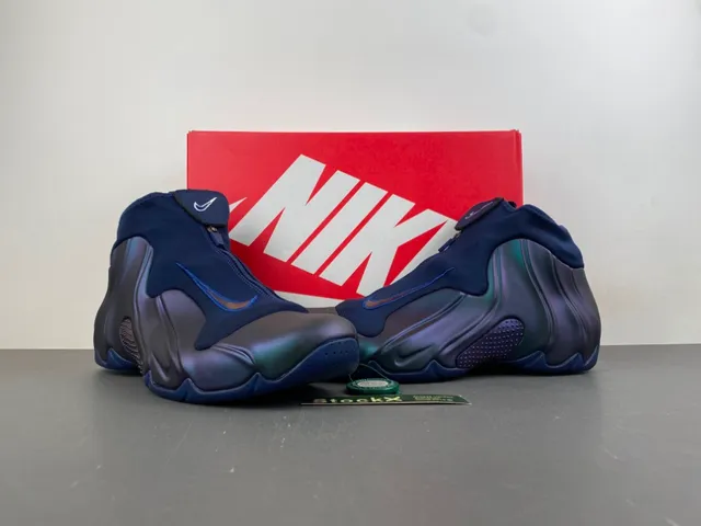 Nike Air Foamposite One Iridescent Wave Basketball Shoes 13