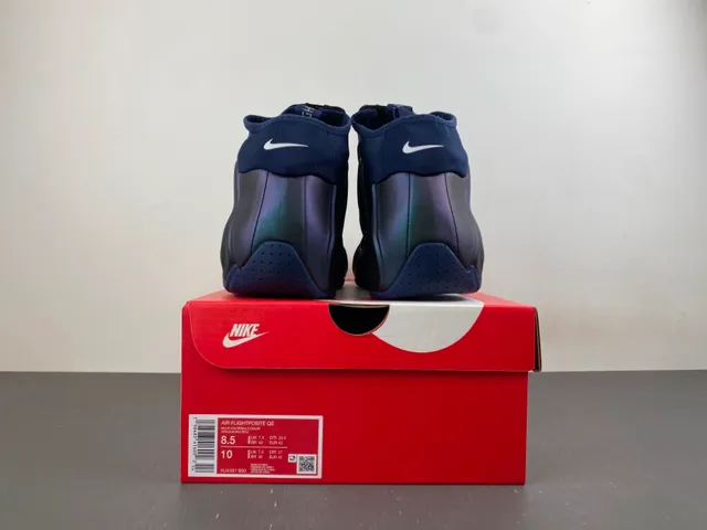 Nike Air Foamposite One Iridescent Wave Basketball Shoes 17