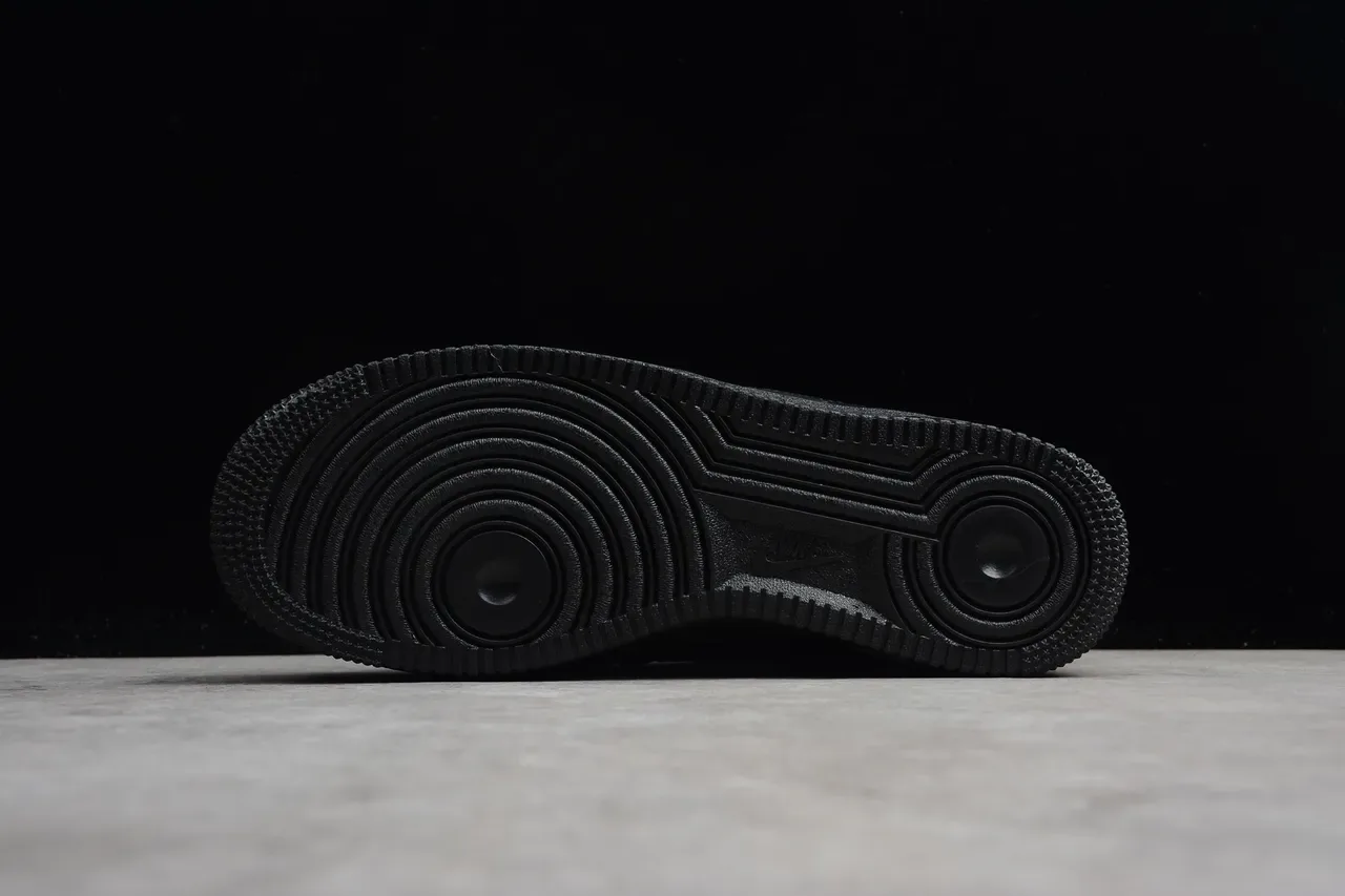 Nike Air Force 1 Black Lifestyle Sneakers 11