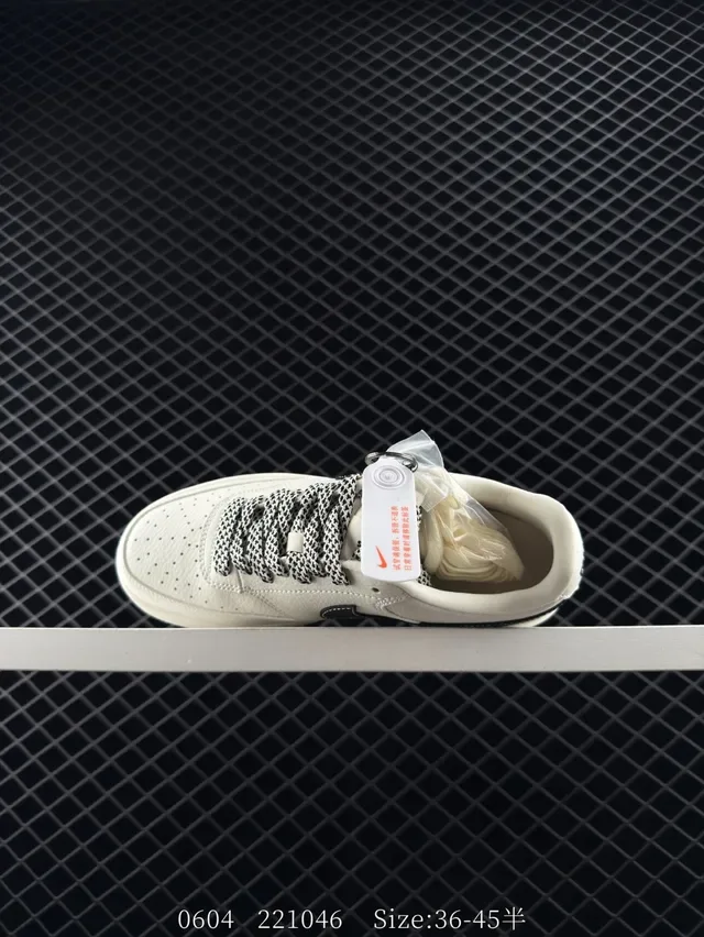 Nike Air Force 1 Low Off-White Black Lifestyle Sneakers 5