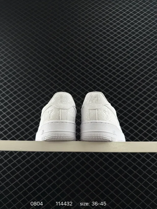 Nike Air Force 1 Low White Snakeskin Texture Lifestyle Sneakers 2