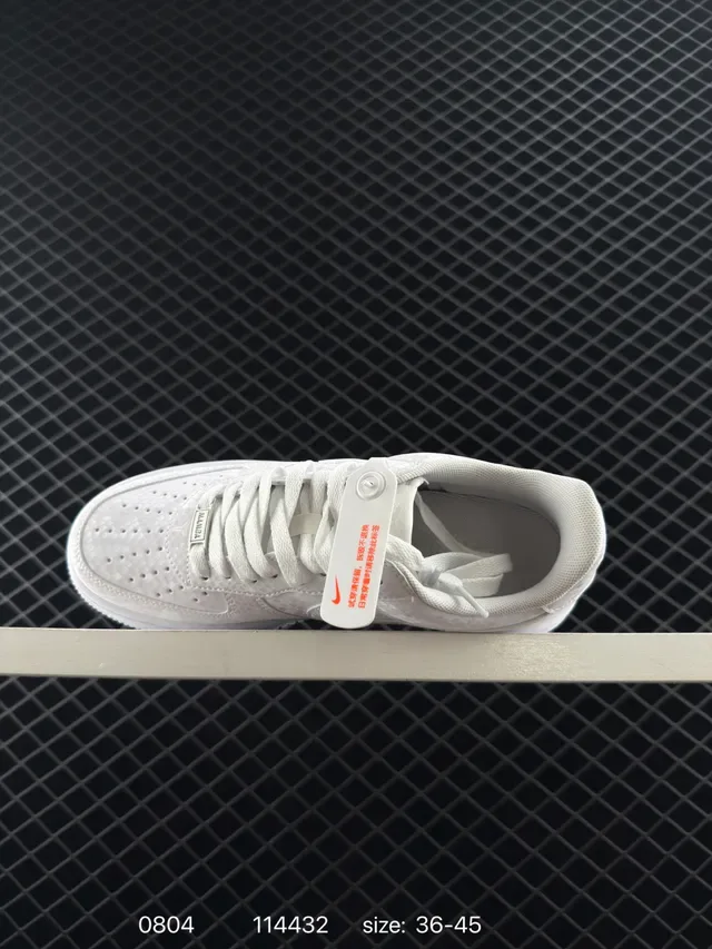 Nike Air Force 1 Low White Snakeskin Texture Lifestyle Sneakers 3