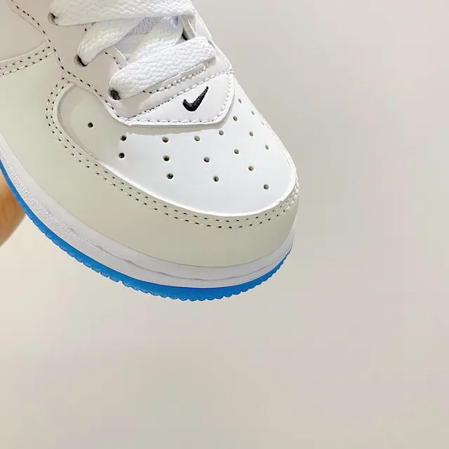 Nike Air Force 1 Mid Youth White Black Lifestyle Sneakers 20