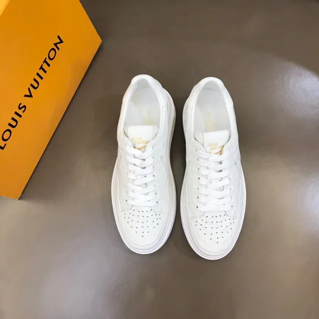 Nike Air Force 1 Monochrome White Lifestyle Sneakers 3