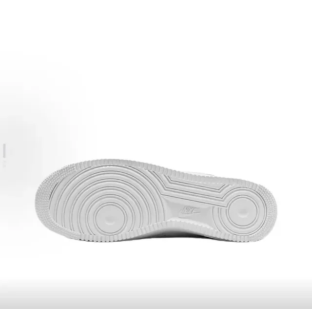 Nike Air Force 1 Blanc et Beige Chaussures Lifestyle 2