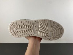 Nike Air Force 1 White and Green Lifestyle Sneakers 10