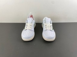 Nike Air Force 1 White and Green Lifestyle Sneakers 12