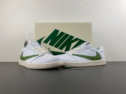 Nike Air Force 1 White and Green Lifestyle Sneakers 14