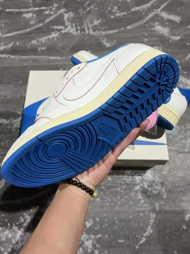 Nike Air Jordan 1 Low Travis Scott White Royal Blue Lifestyle Sneakers 6