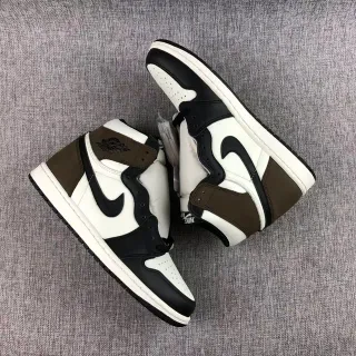 耐克 Air Jordan 1 白黑棕篮球鞋