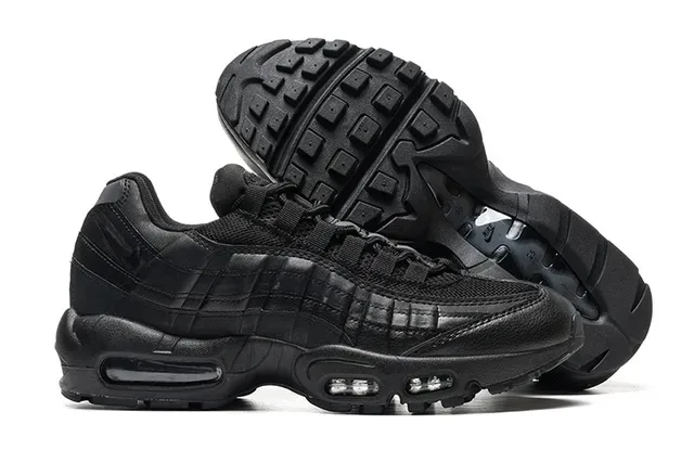 Nike Air Max 95 Zapatillas Lifestyle Negros Monocromas 3