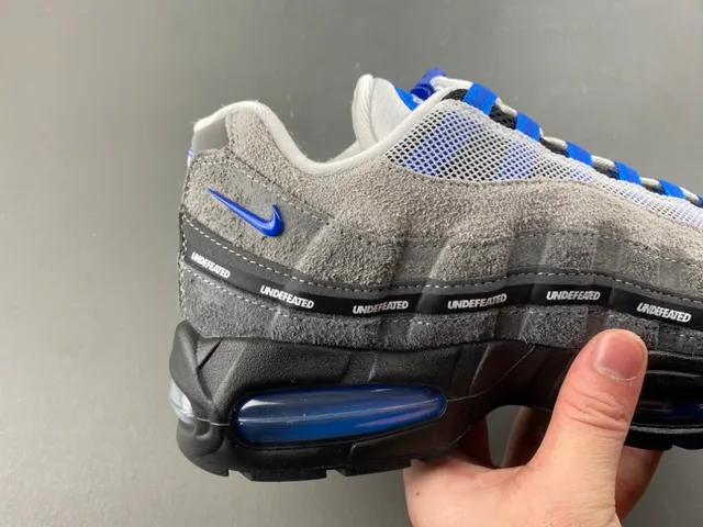 Nike Air Max 95 Gray Blue Black Lifestyle Sneakers 3