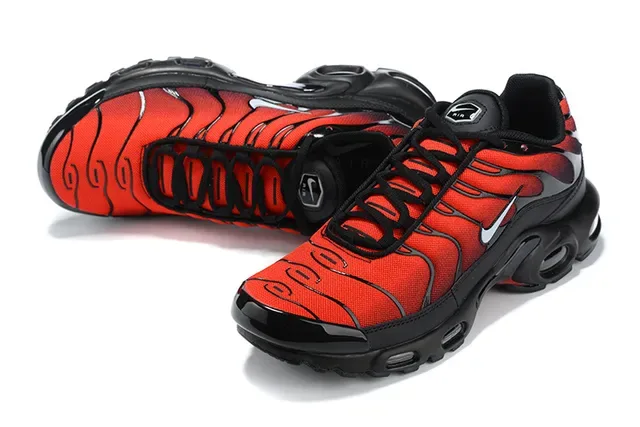Nike Air Max Plus Blue and Black Lifestyle Sneakers 5