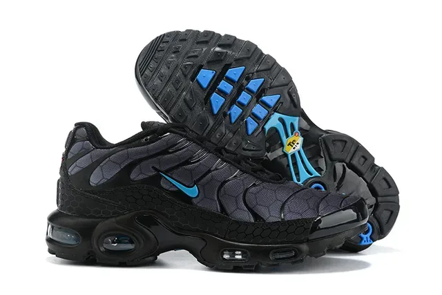 Nike Air Max Plus Blue and Black Lifestyle Sneakers 10