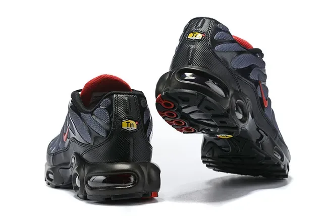 Nike Air Max Plus Blue and Black Lifestyle Sneakers 24