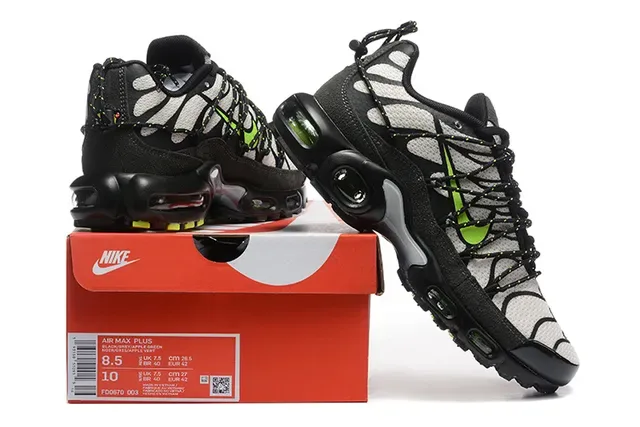 Nike Air Max Plus Brown Black Blue Lifestyle Sneakers 7