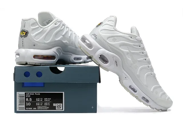 Nike Air Max Plus Monochromatic Blue Lifestyle Sneakers 19