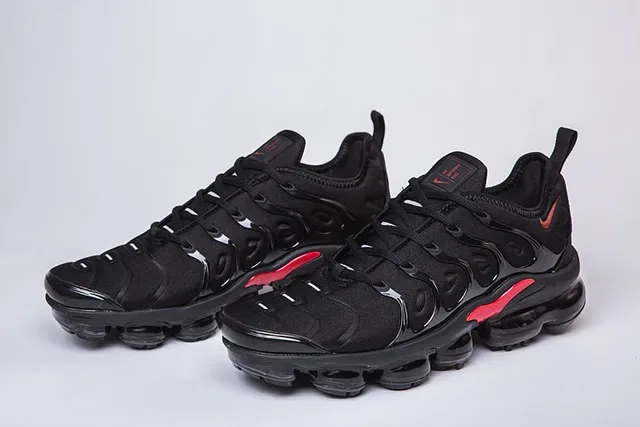 Nike Air VaporMax Plus Black Red Lifestyle Sneakers 22