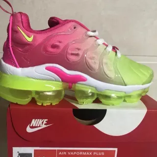 Nike Air VaporMax Plus Fluorescent Green Pink Lifestyle Sneakers