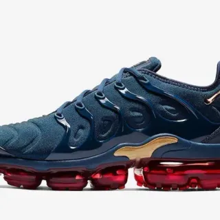 Nike Air VaporMax Plus Navy Blue and Red Lifestyle Sneakers