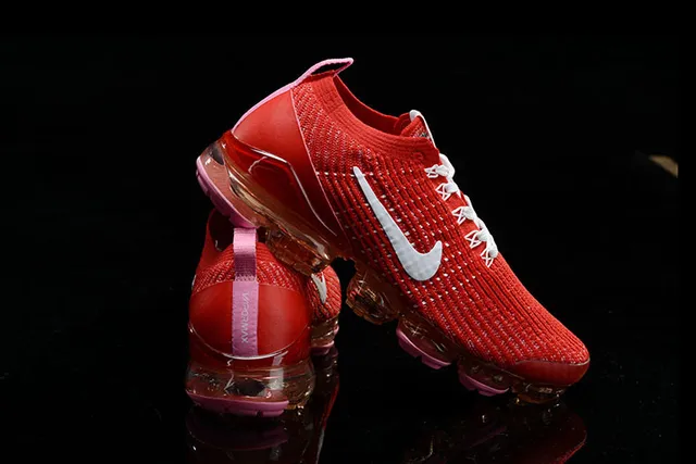 Nike Air VaporMax Tênis de corrida vermelhos brancos rosados 11