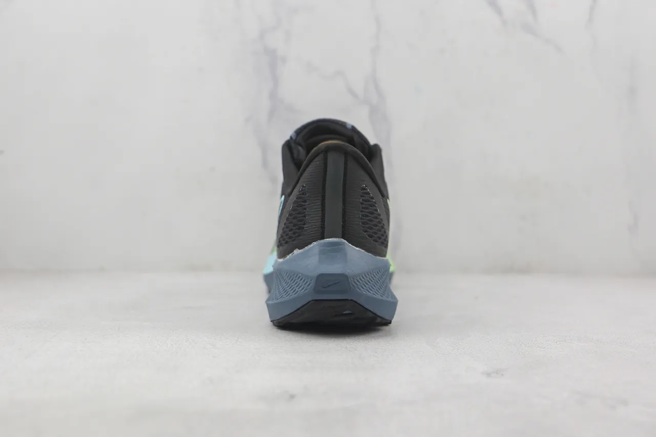 Nike Air Zoom Pegasus Chaussures de course Noir Vert Mesh respirant Upper Layered Color-Blocked Midsole 9