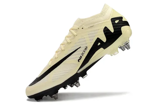 Nike Beige Noir Flyknit Graphique Onde Chaussures de Football Firm-Ground 3