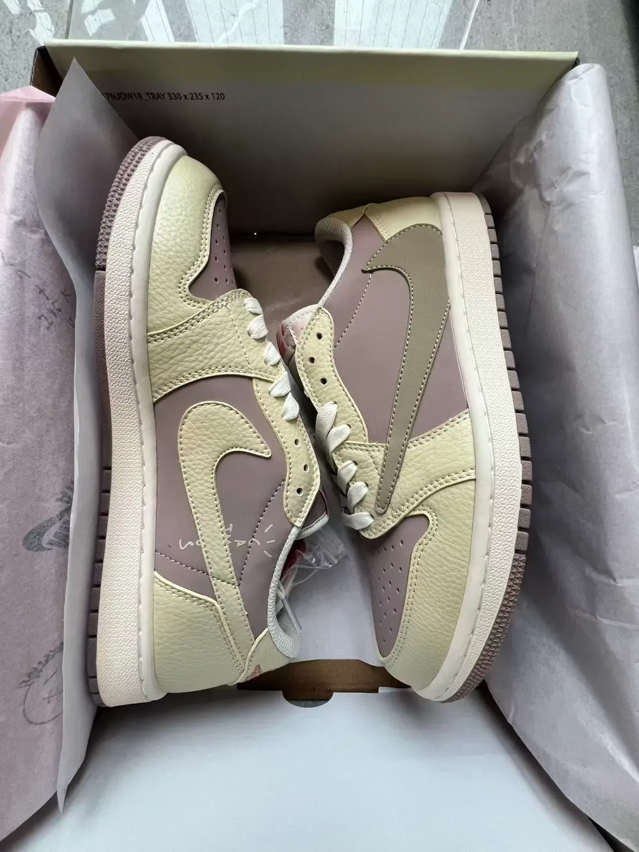 Nike Beige Brown Low-Top Layered Leather Lifestyle Sneakers 10
