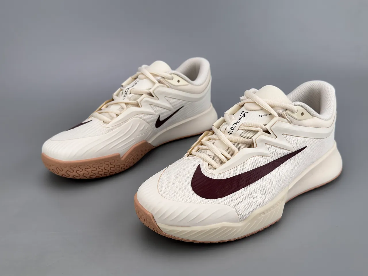 Nike Beige Burgundy Mesh Upper Synthetic Cage Overlay Lifestyle Sneakers 9