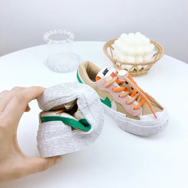 Nike Beige Orange Layered Multi-Material Upper Sculpted Textured Midsole Lifestyle Sneakers 21