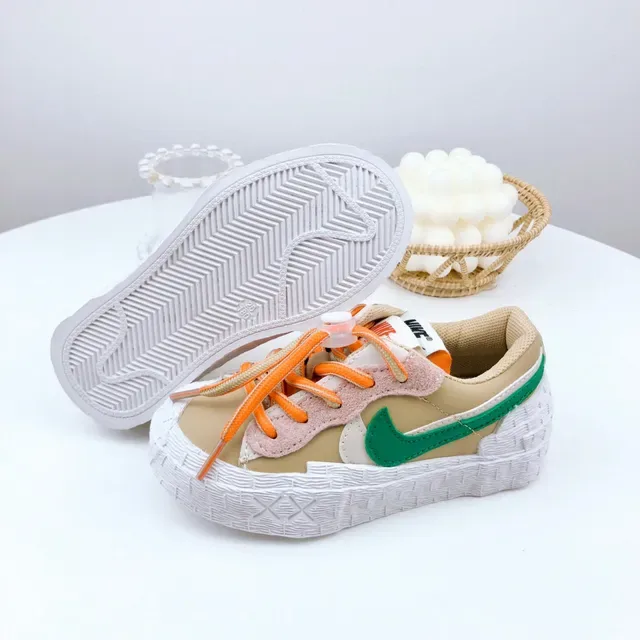 Nike Beige Orange Layered Multi-Material Upper Sculpted Textured Midsole Lifestyle Sneakers 23