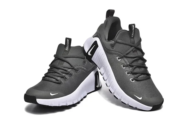 Nike Black and White Sculpted Midsole Lifestyle Sneaker 3