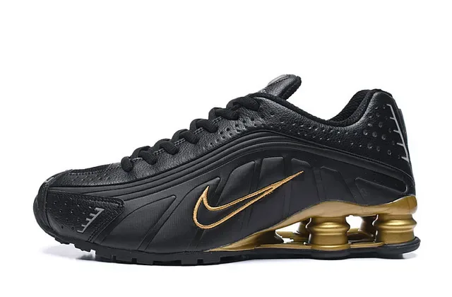 Nike Chaussures Lifestyle Noires et Dorées en Cuir Perforé avec Cushioning Shox Column 2