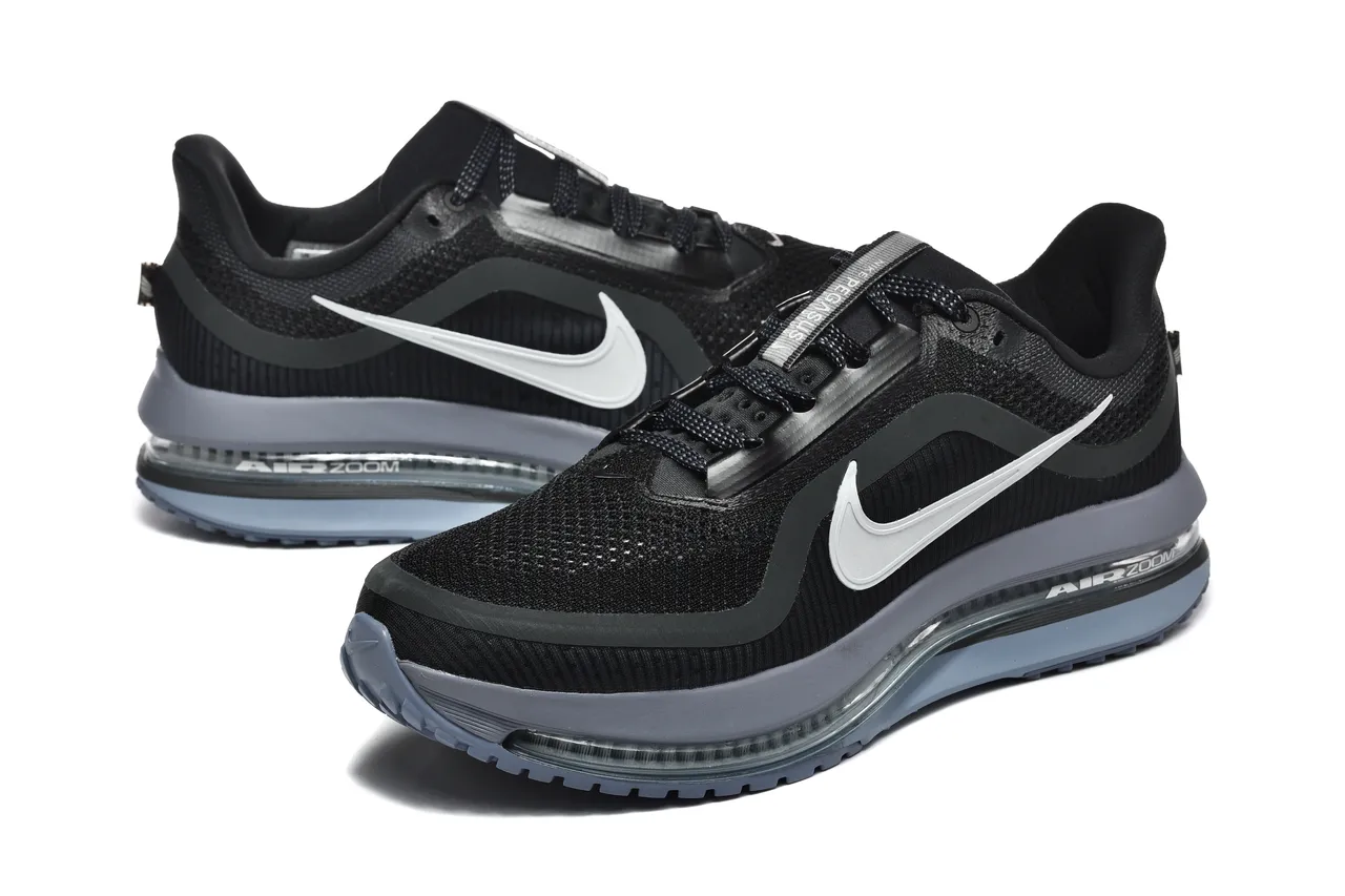 Nike Chaussures de course avec upper de knit noir gris, full-length visible Air Unit 4
