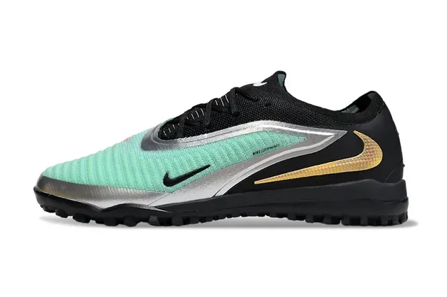 Nike Tênis de futebol turf preto e verde com upper de knit e cordões assimétricos 7