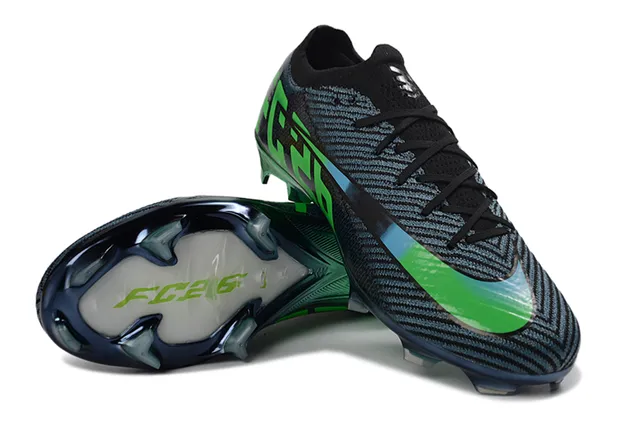 Nike Black Green Chaussures de football à coupe basse, ajustement chaussette, partie supérieure en knit texturé, construction sur terrain ferme 4