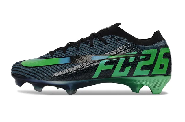 Nike Black Green Chaussures de football à coupe basse, ajustement chaussette, partie supérieure en knit texturé, construction sur terrain ferme 7