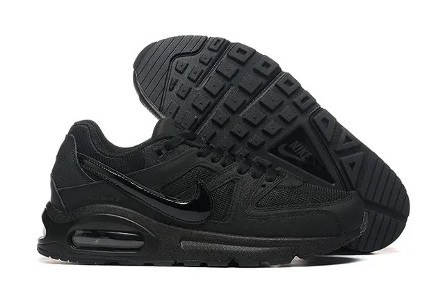 Nike Chaussures Lifestyle Noires avec Construction en Maille et Overlay Synthétique 6