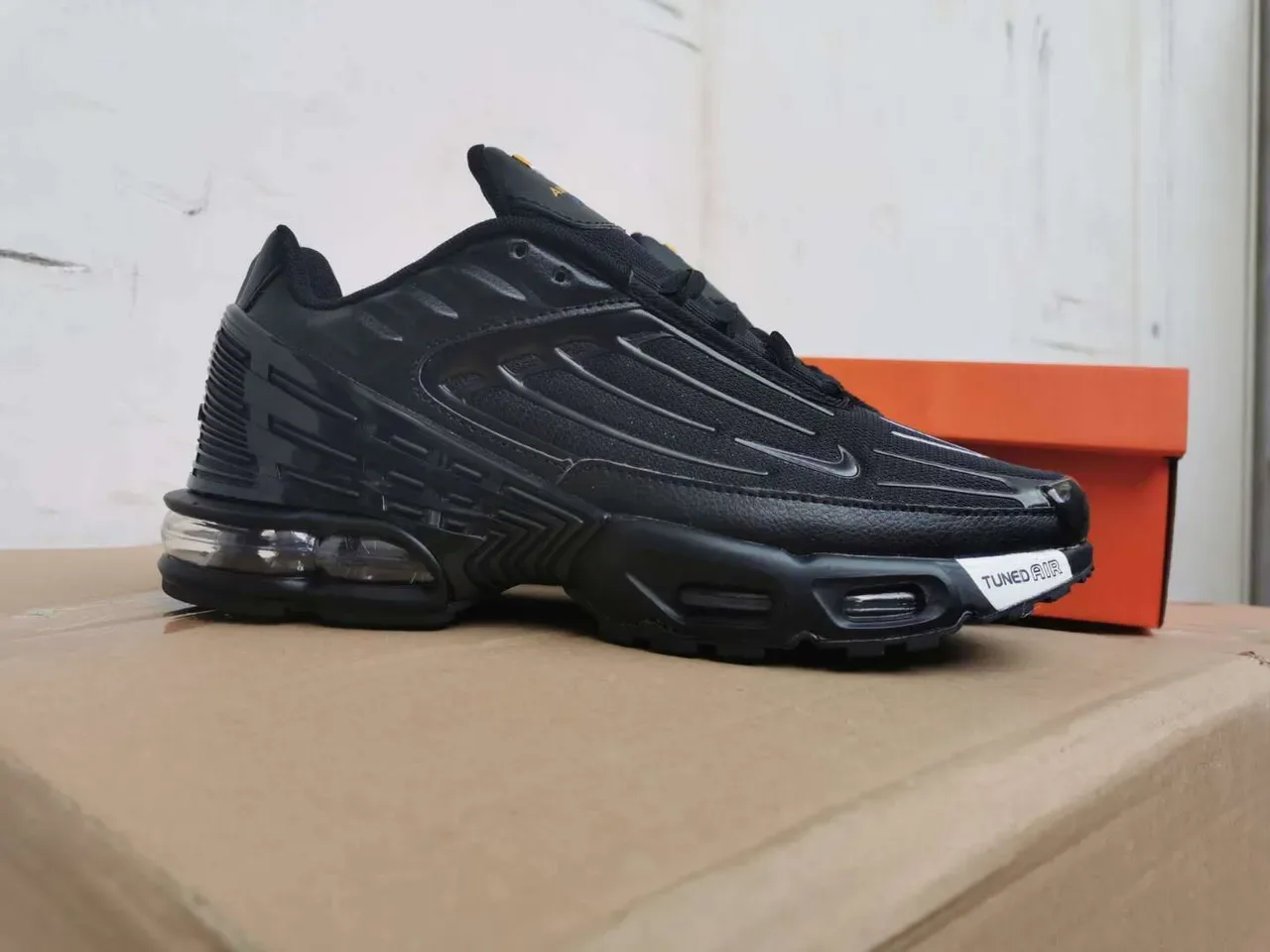 Nike Chaussures Lifestyle Noires Monochromatiques en Matériau Synthétique Cage à Couches 6