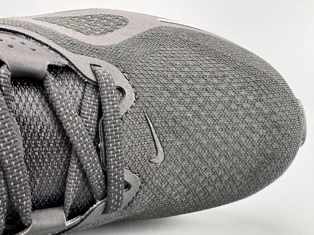Nike Black Monochromatic Mesh Running Shoes 2