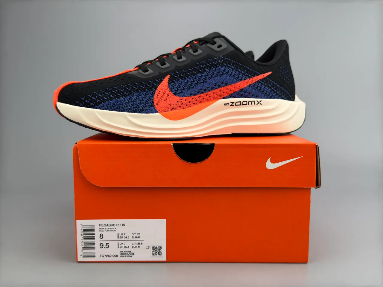 Nike Black Orange Engineered Knit Upper Full-Length ZoomX Foam Running Shoes 4