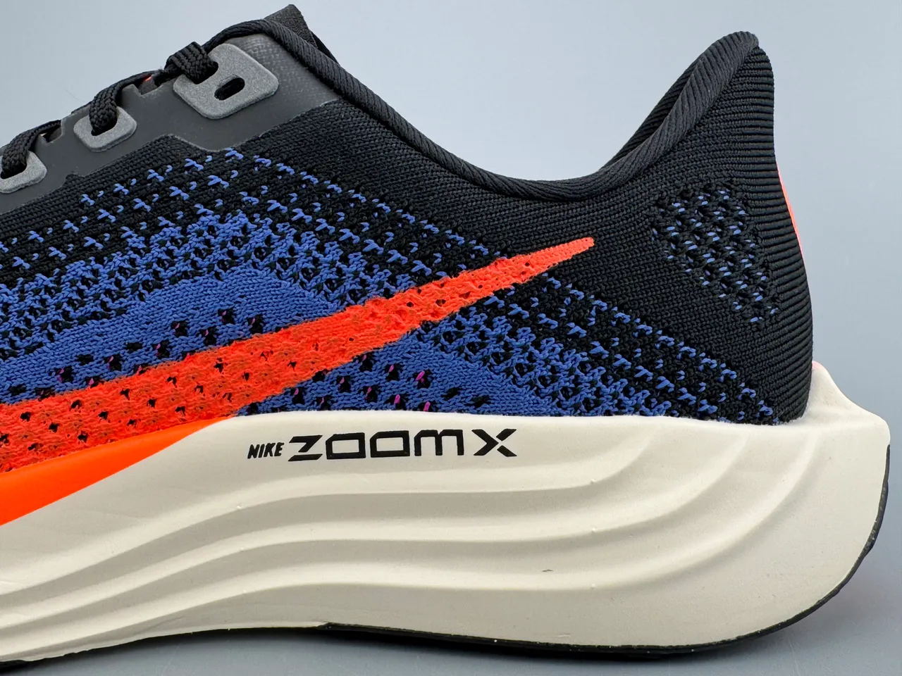 Nike Black Orange Engineered Knit Upper Full-Length ZoomX Foam Running Shoes 7