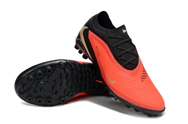 Nike Chaussures de football Turf Noir et Orange Low-Cut Knit Upper Synthétique Speed Overlay 3