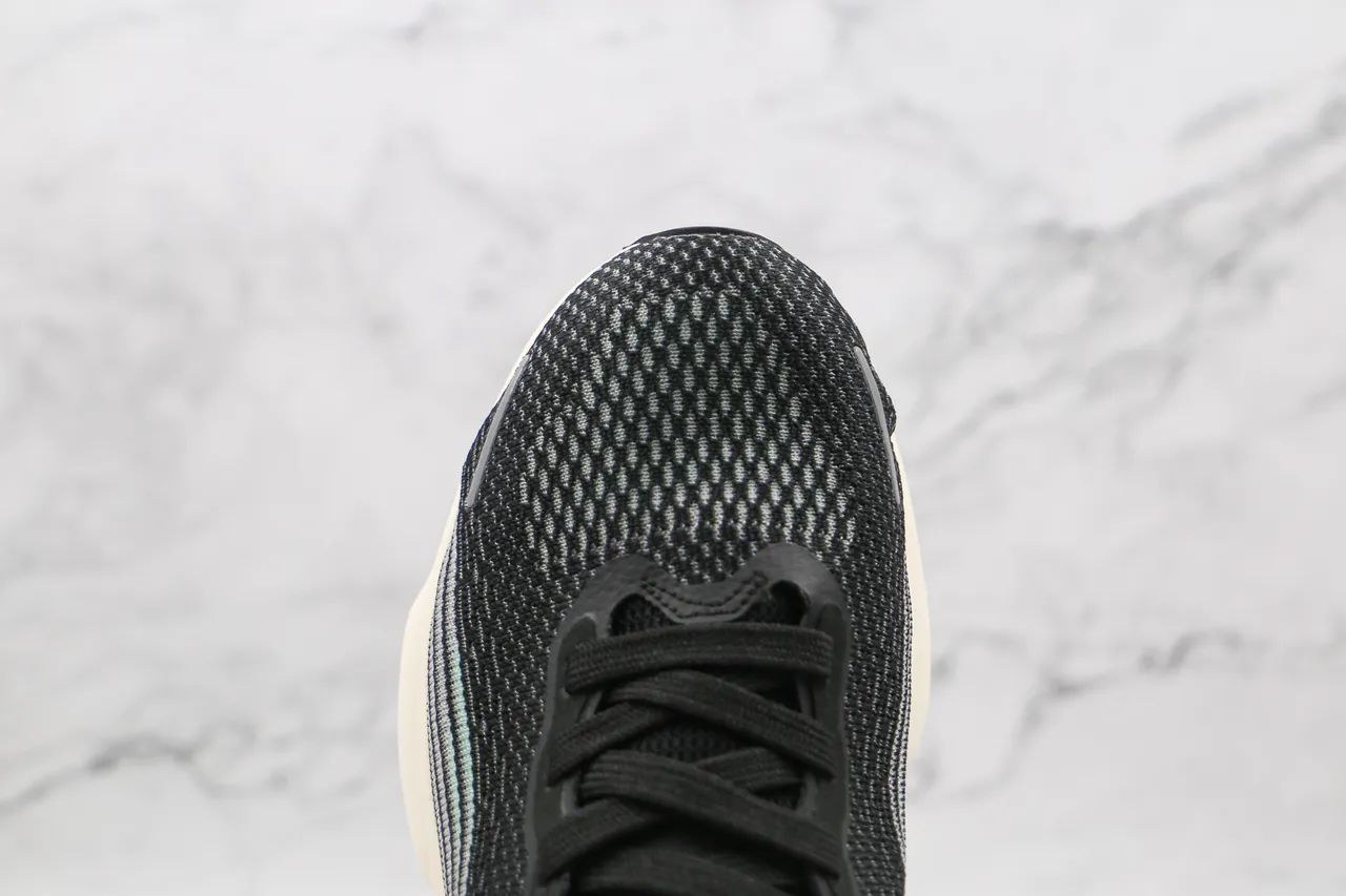 Nike Black Red Engineered Knit Upper Sculpted Foam Midsole Running Shoes 5