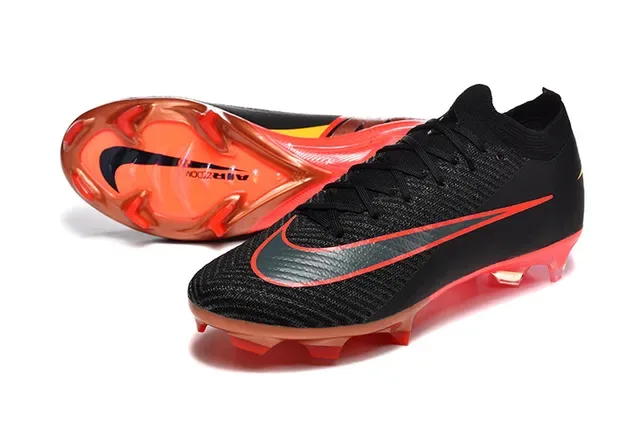 Nike Sapatos de futebol preto e vermelho com upper Flyknit, low-cut, para terreno firme 6