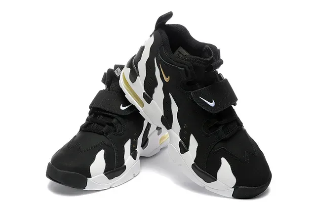 Nike Chaussures Lifestyle Noir Blanc High Top Cow Print Overlay 3