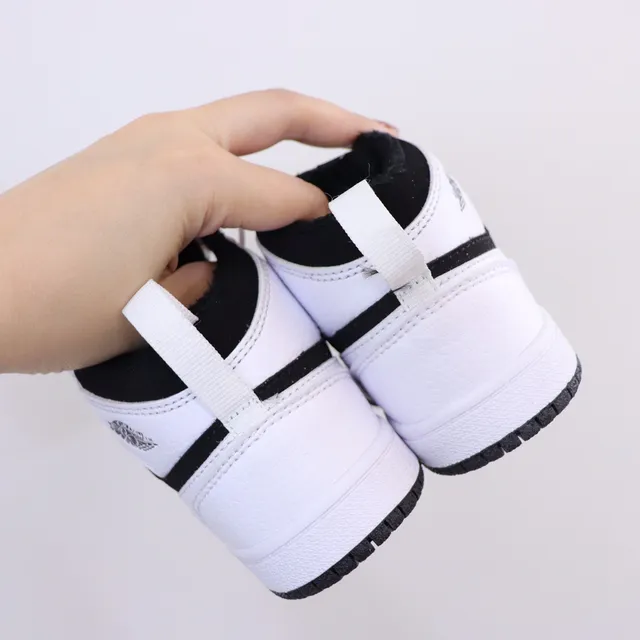 Nike Black White High-Top Padded Collar Basketball Shoes 22