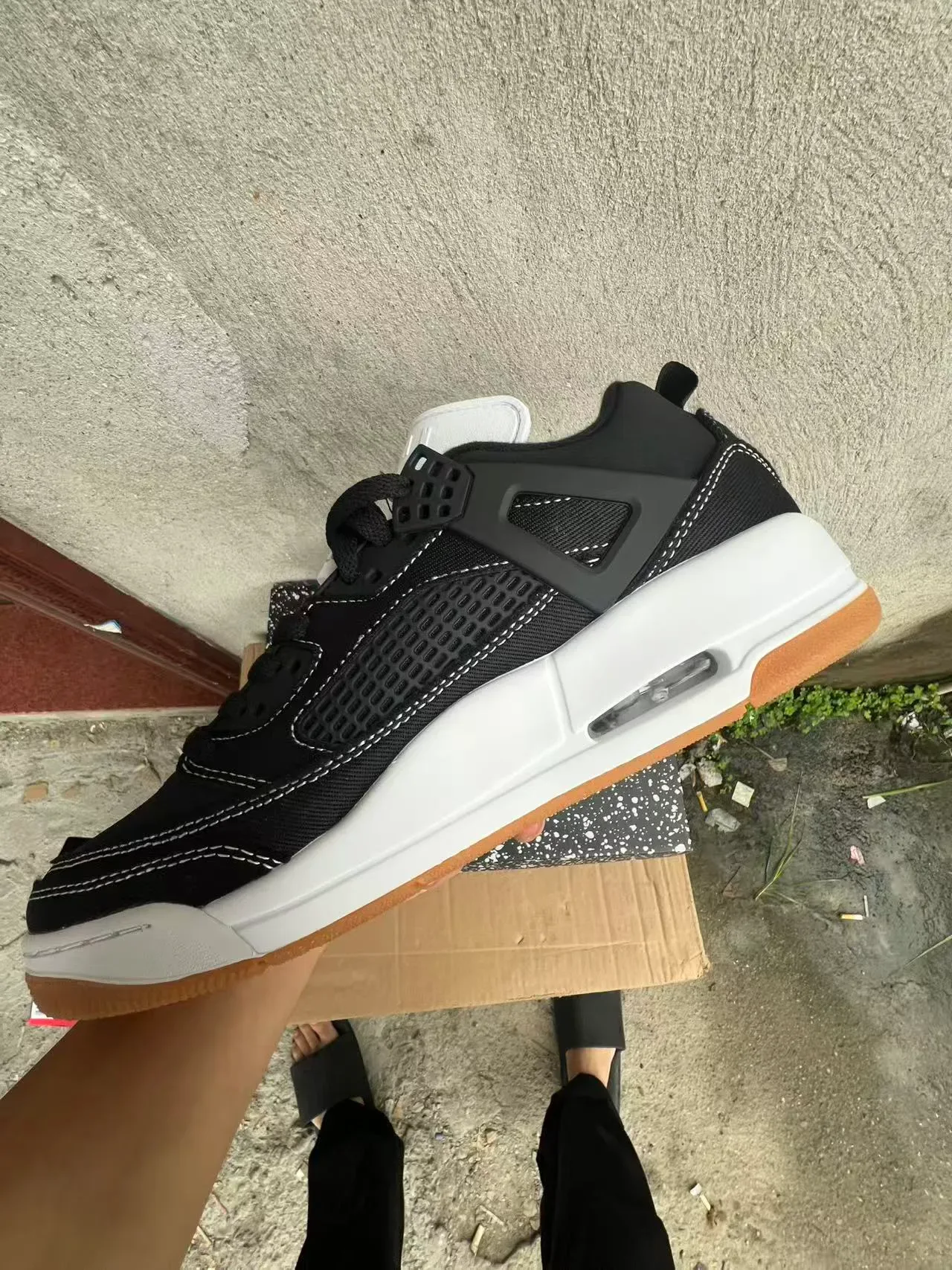 Nike Black White Mesh Upper Gum Rubber Outsole Sneakers 5
