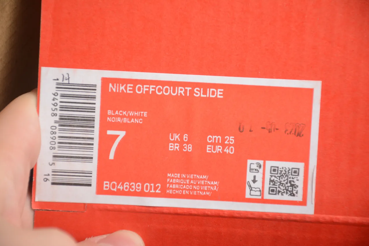 Nike काला सफेद मोल्डेड ईवा सोल सिंगल वाइड स्ट्रैप स्लिपर्स 2