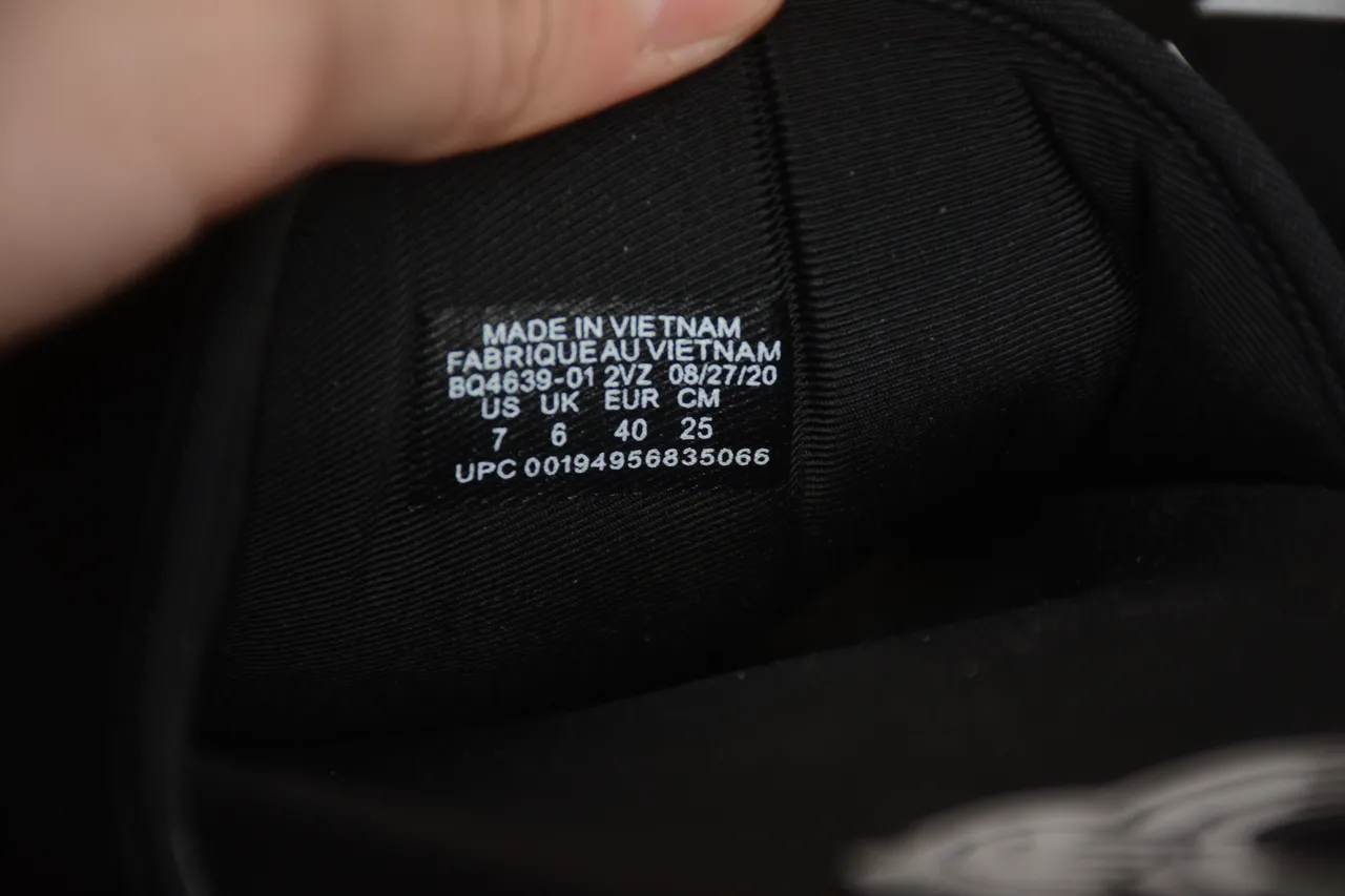 Nike काला सफेद मोल्डेड ईवा सोल सिंगल वाइड स्ट्रैप स्लिपर्स 4